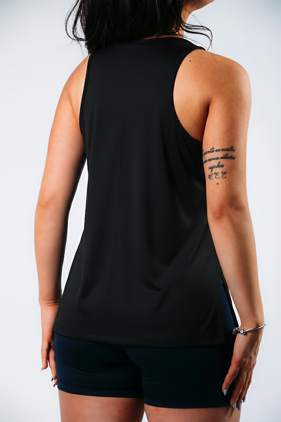 Regata Kily Preto